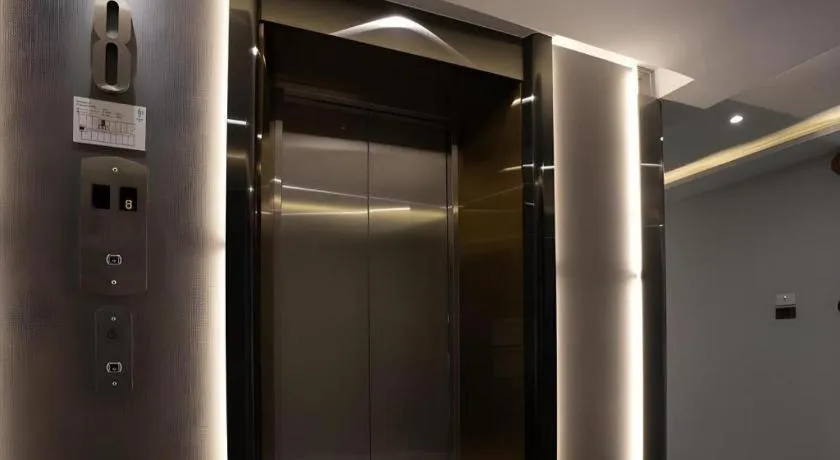 First Pride Hotel Bangkok