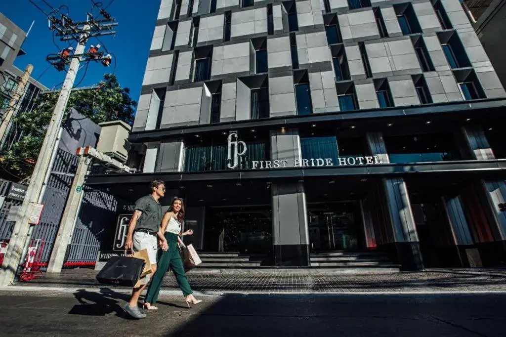 First Pride Hotel Bangkok First Pride Hotel Bangkok