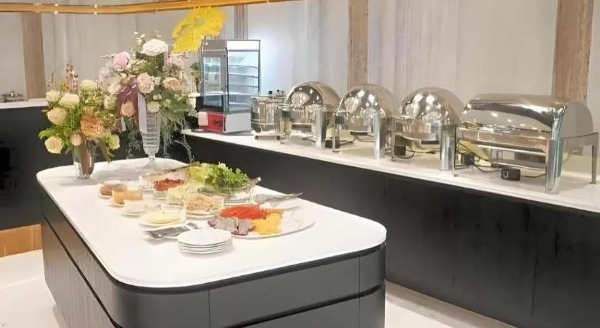 First Pride Hotel Bangkok