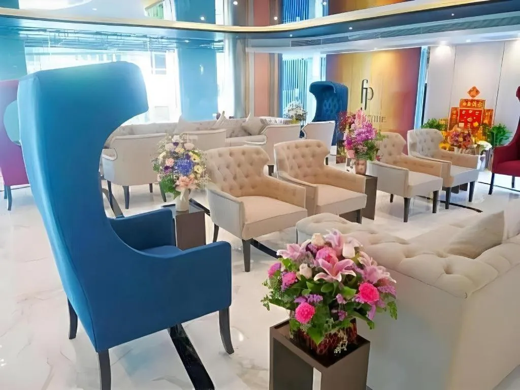 First Pride Hotel Bangkok