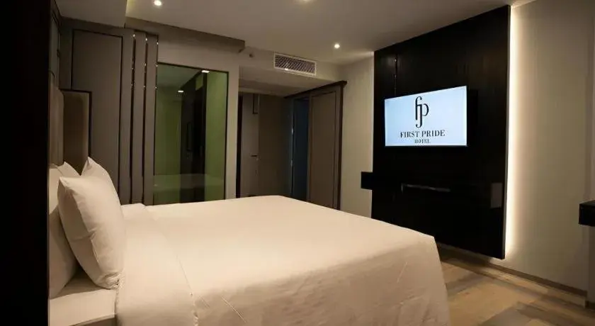 Bed in First Pride Hotel Bangkok Bed in First Pride Hotel Bangkok