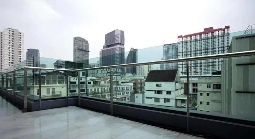 First Pride Hotel Bangkok