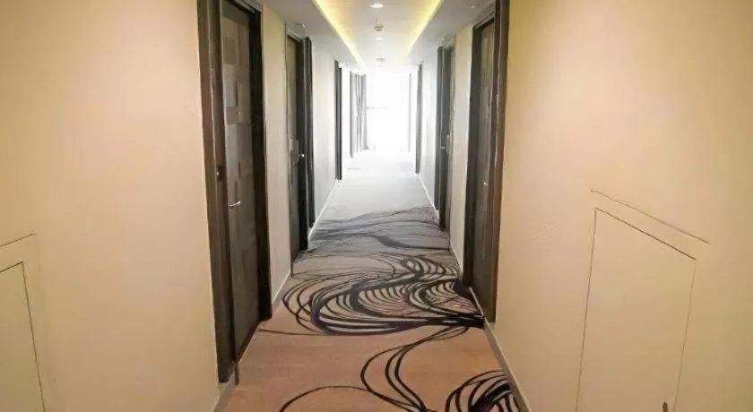 First Pride Hotel Bangkok