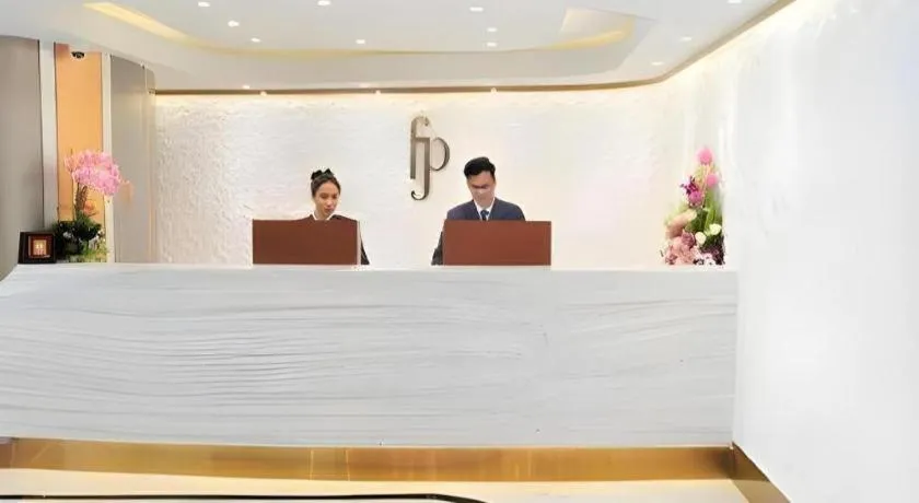 First Pride Hotel Bangkok