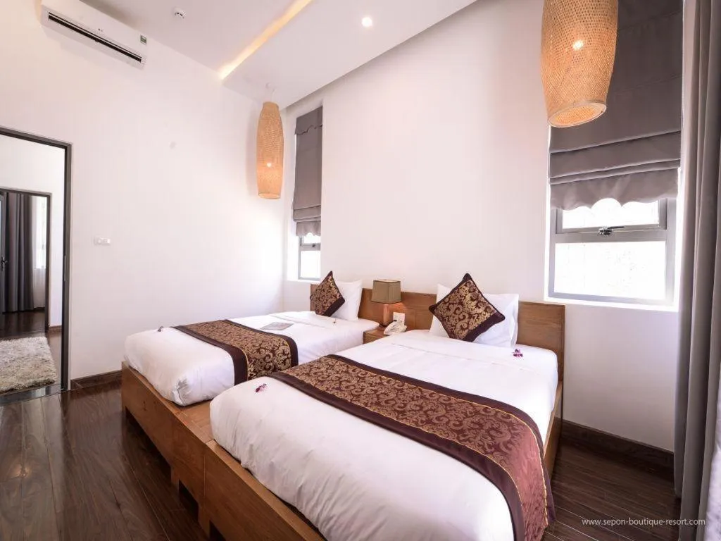 Bed in Sepon Boutique Resort