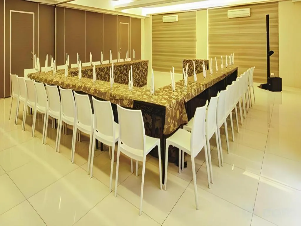 Sequoia Hotel Quezon City