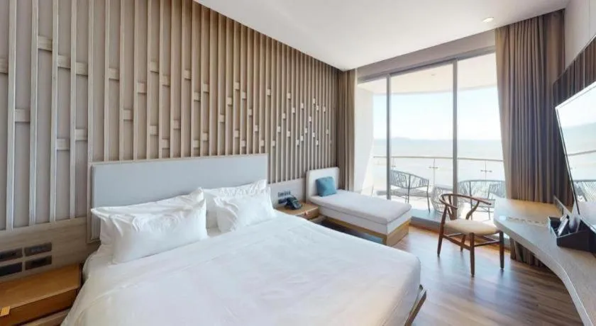 Bed in Symphony of The Sea Hotel