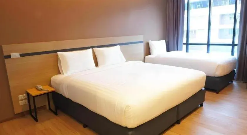 Bed in Sans Hotel Bed in Sans Hotel