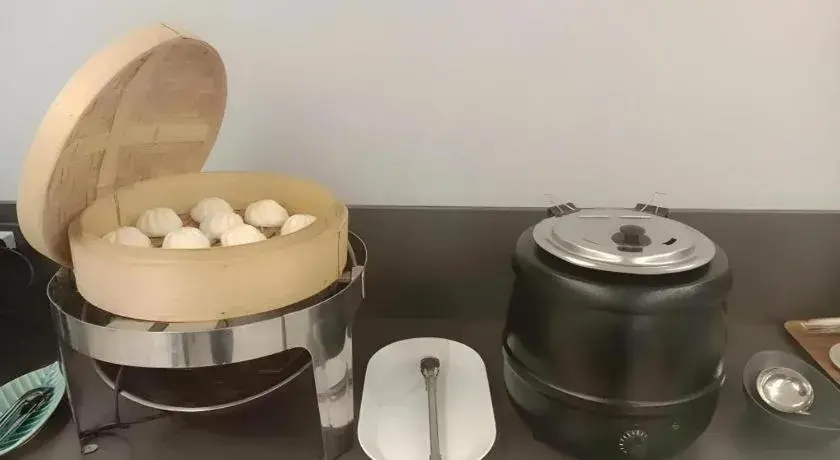 Sans Hotel Sans Hotel