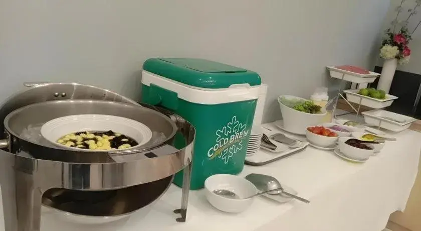 Sans Hotel Sans Hotel