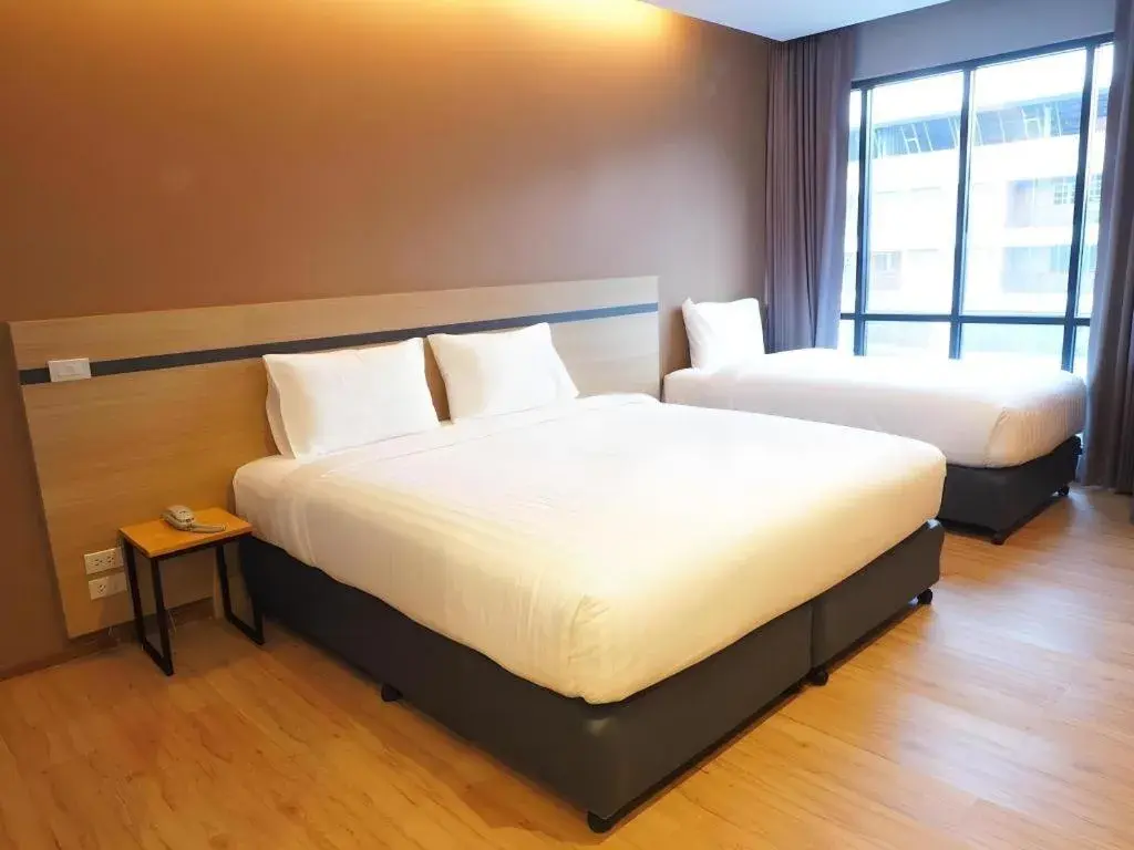 Bed in Sans Hotel Bed in Sans Hotel