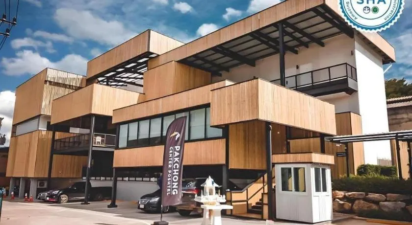 Pakchong Center Poshtel