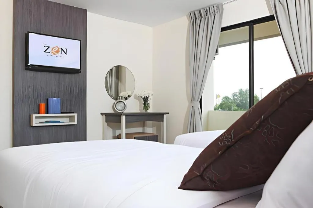 Bed in The Zen Hotel Pattaya