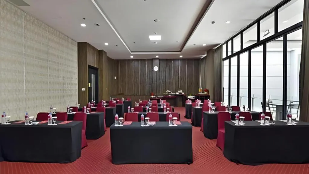 Travello Hotel Bandung