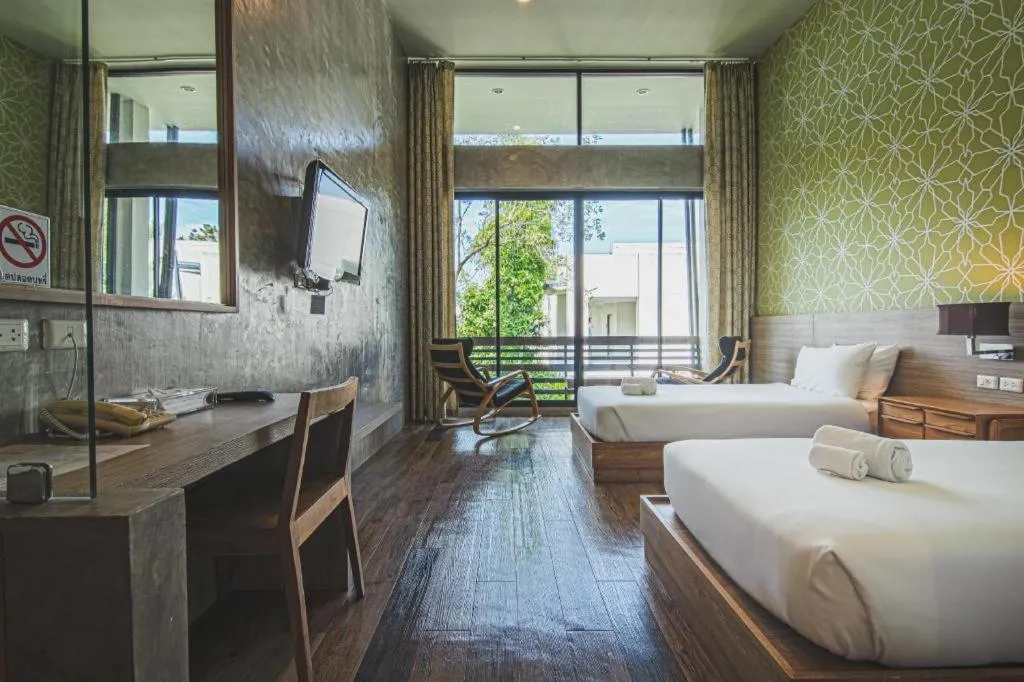 Bed in Lumphawa Amphawa Resort