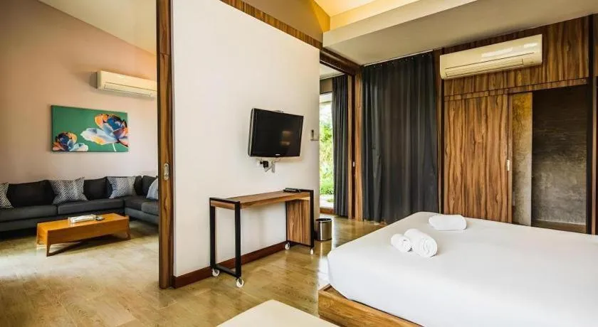 Bed in Lumphawa Amphawa Resort