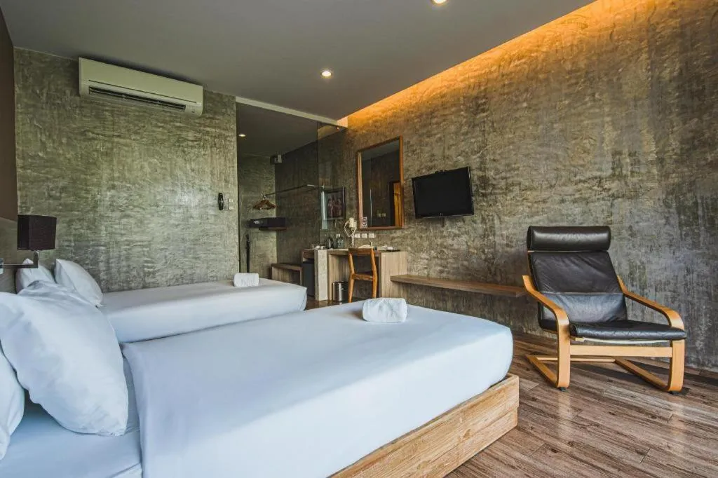 Bed in Lumphawa Amphawa Resort