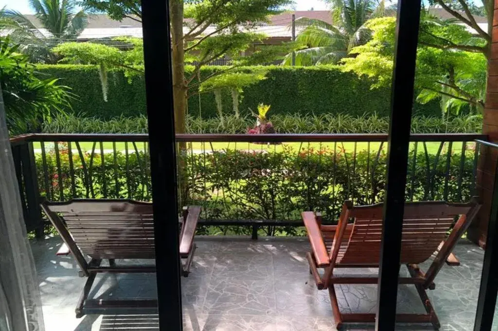 The Breeze Lipe Resort The Breeze Lipe Resort