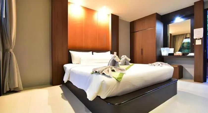 Bed in The Breeze Lipe Resort Bed in The Breeze Lipe Resort