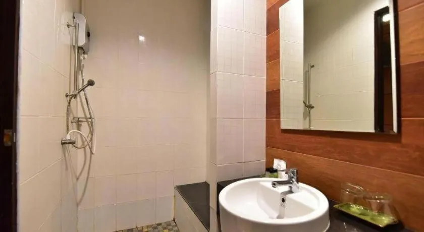 The Breeze Lipe Resort