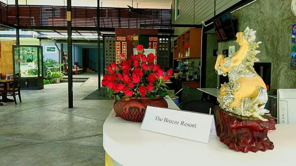 The Breeze Lipe Resort