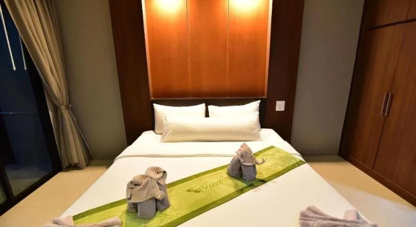 Bed in The Breeze Lipe Resort