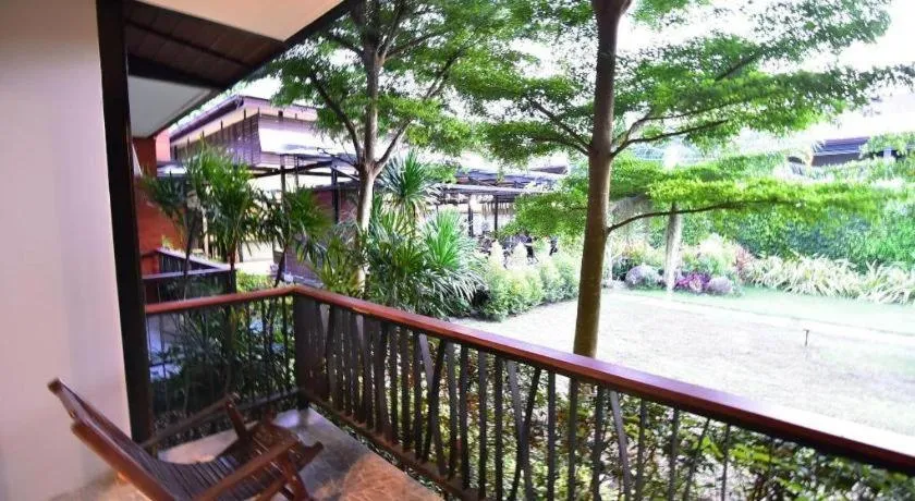 The Breeze Lipe Resort