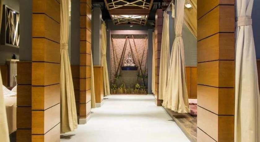 Mansion Garden Hotel