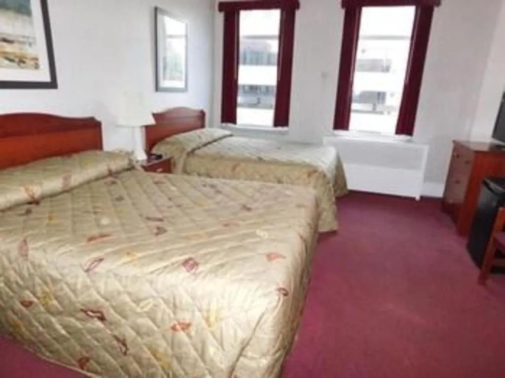 Bed in Hotel Harrington