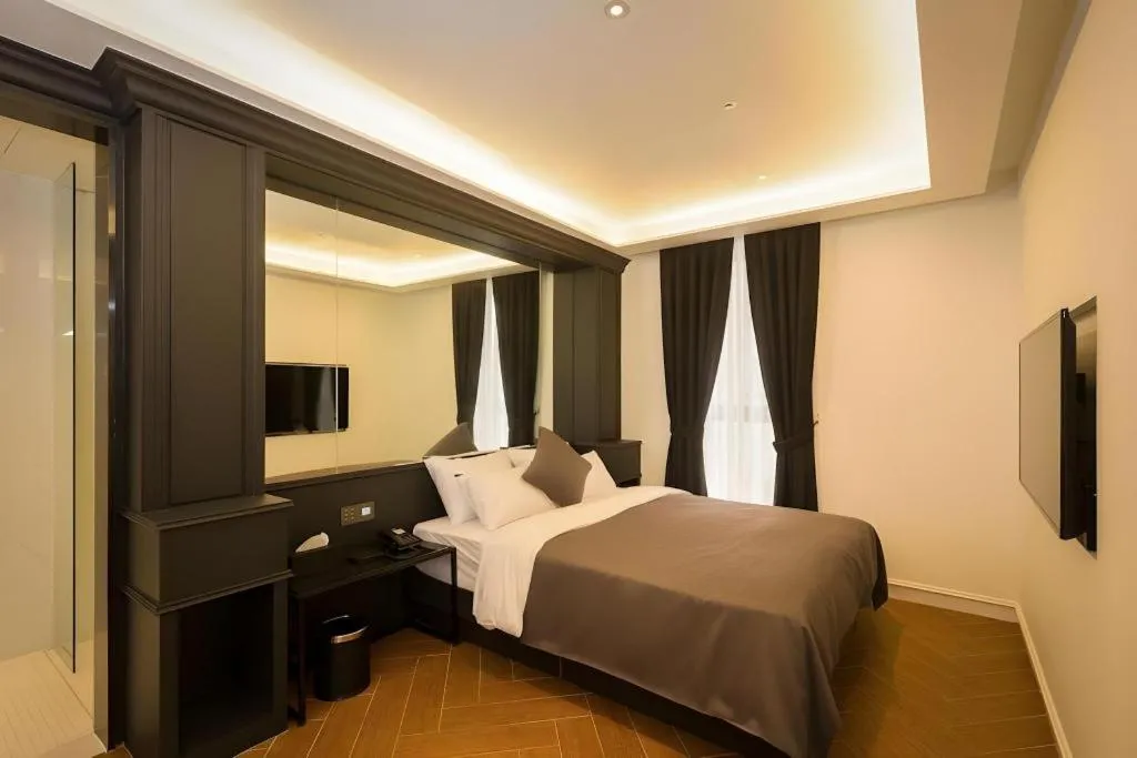 Bed in Trang blue hotel