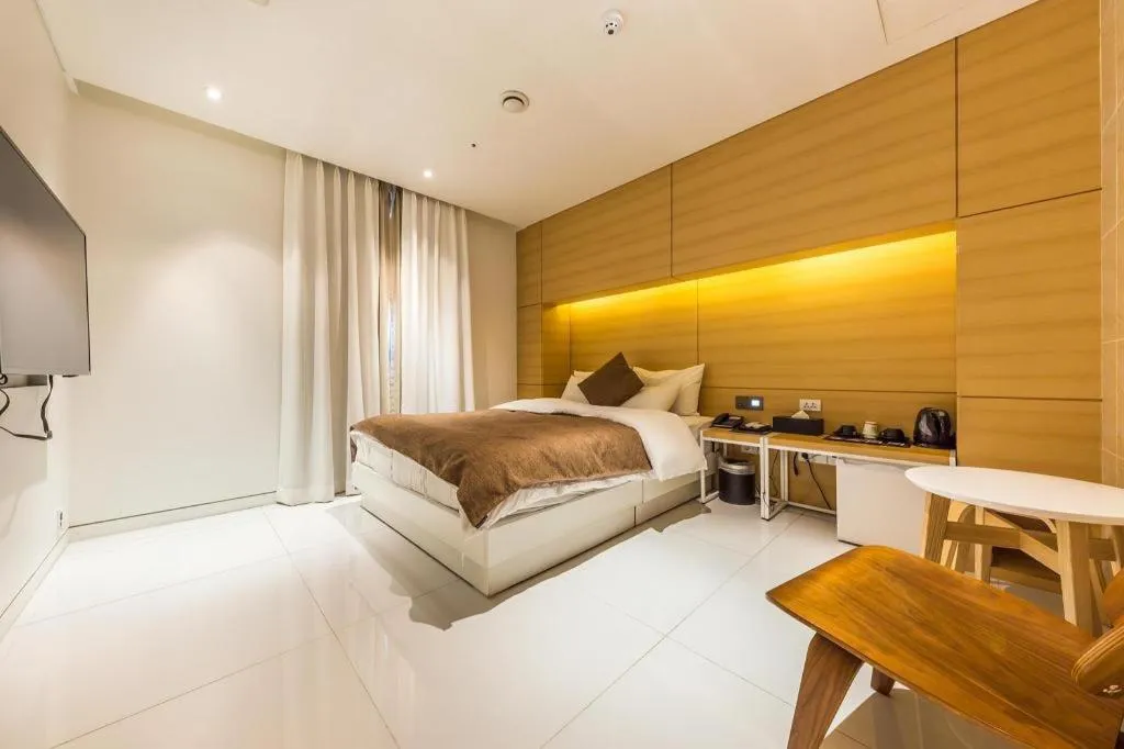 Bed in Trang blue hotel