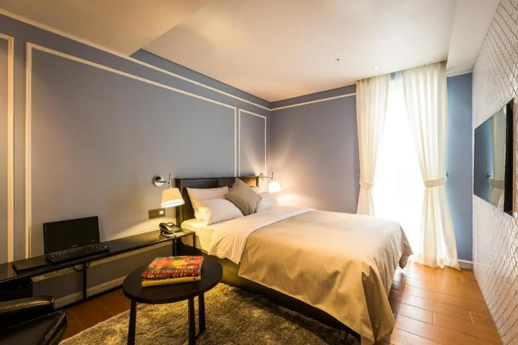 Bed in Trang blue hotel