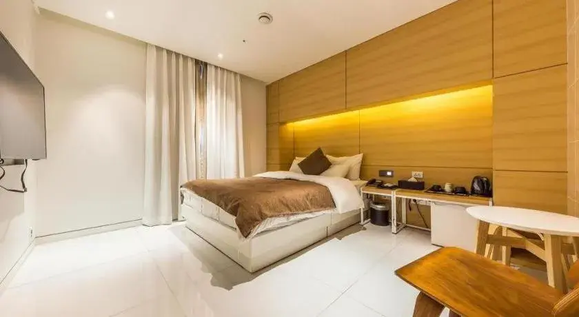 Bed in Trang blue hotel Bed in Trang blue hotel