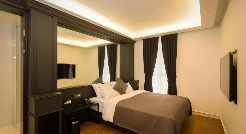 Bed in Trang blue hotel