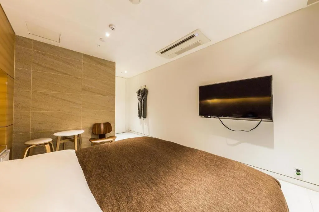 Bed in Trang blue hotel