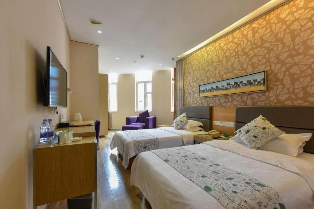 Bed in GreenTree Alliance Shenzhen Shekou Sea World Taizi Road Hotel