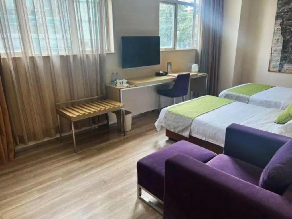 Bed in GreenTree Alliance Shenzhen Shekou Sea World Taizi Road Hotel