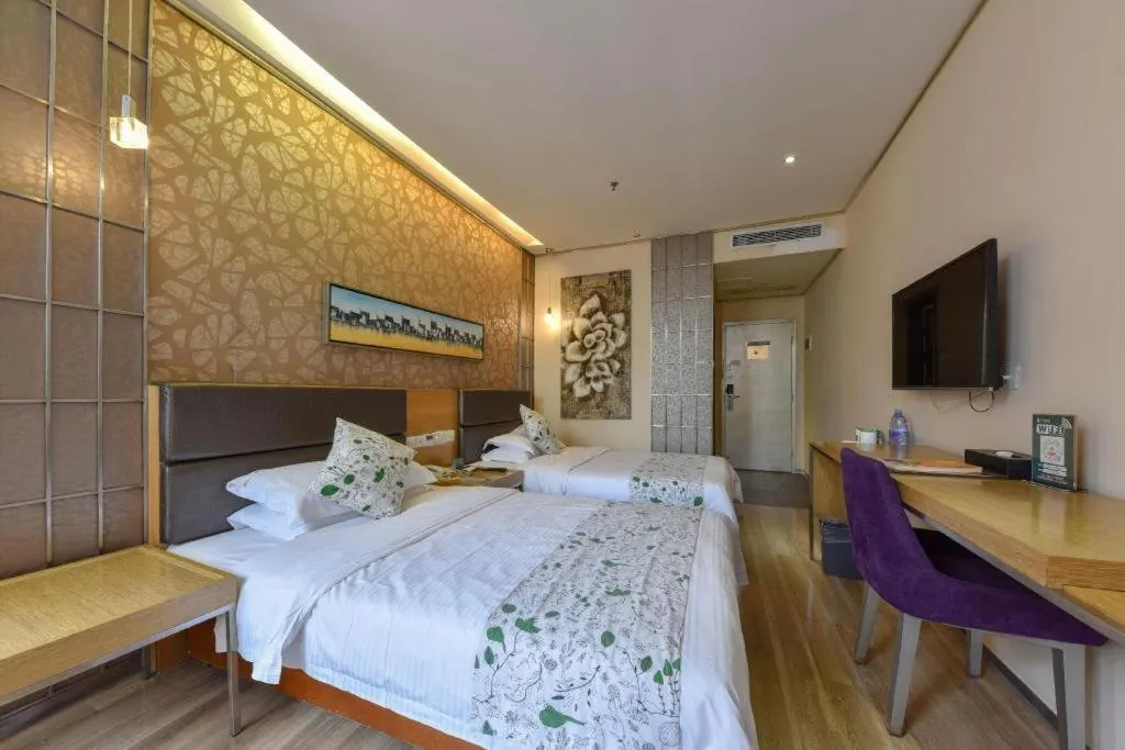 Bed in GreenTree Alliance Shenzhen Shekou Sea World Taizi Road Hotel