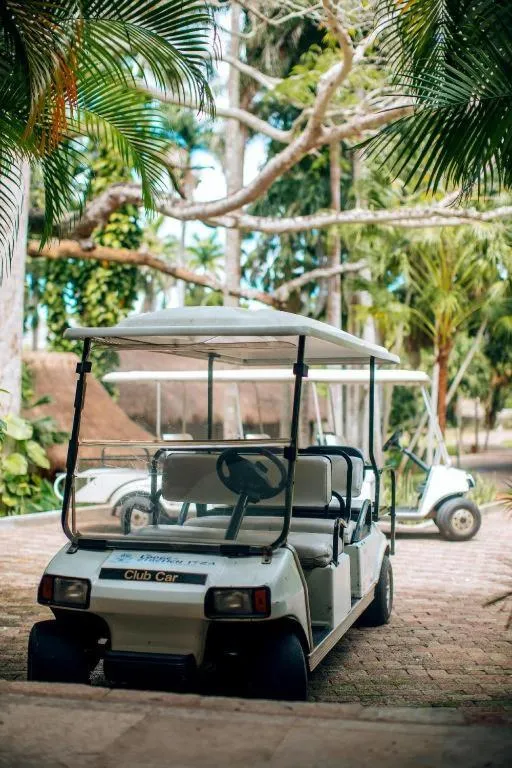 Mayaland Hotel & Bungalows