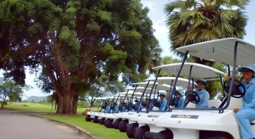 Lake View Hotel And Golf Club