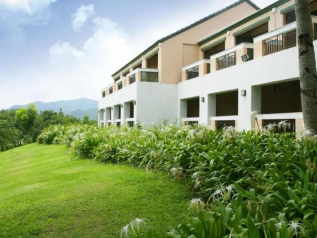 Lake View Hotel And Golf Club