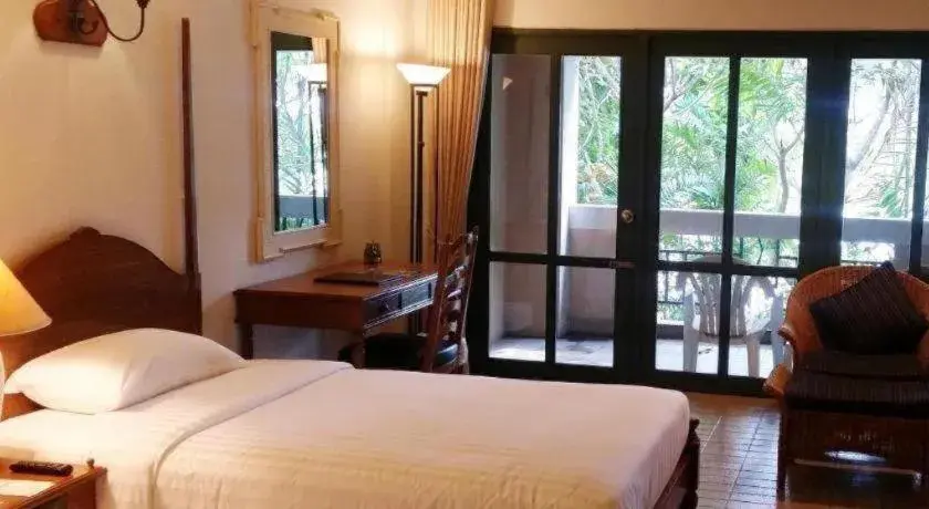 Bed in Lake View Hotel And Golf Club Bed in Lake View Hotel And Golf Club