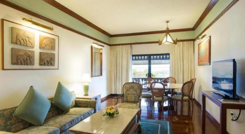 Imperial Golden Triangle Resort