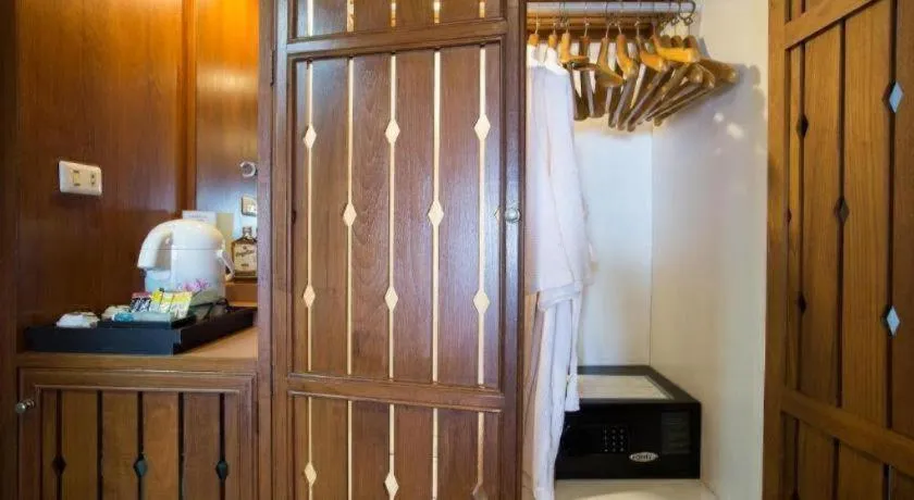 Imperial Golden Triangle Resort