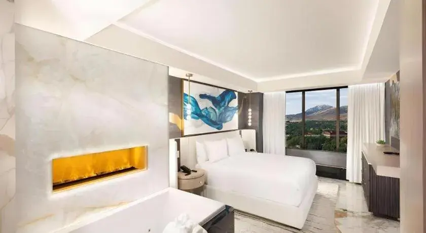 Bed in Peppermill Resort Spa Casino Bed in Peppermill Resort Spa Casino