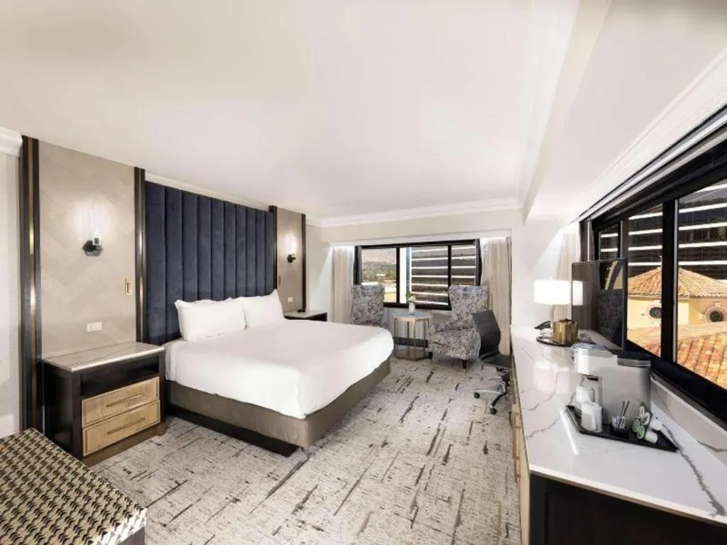 Bed in Peppermill Resort Spa Casino