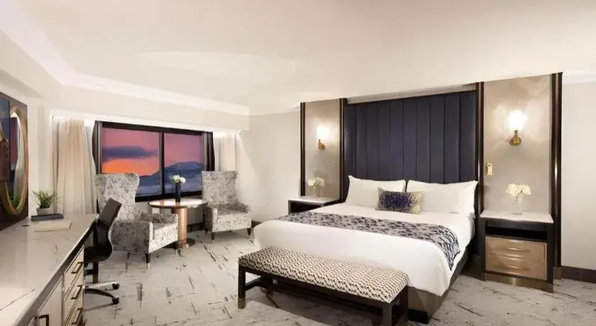 Bed in Peppermill Resort Spa Casino Bed in Peppermill Resort Spa Casino