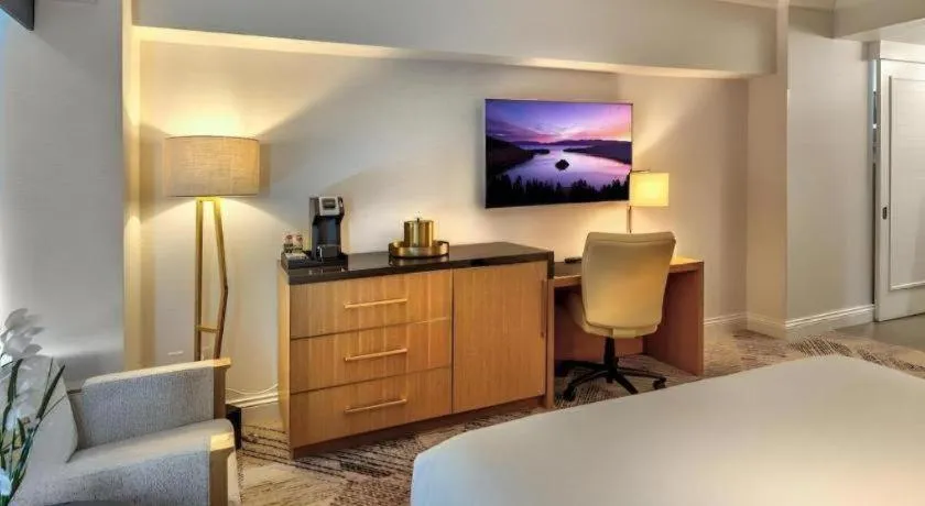 Bed in Atlantis Casino Resort Spa