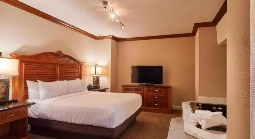 Bed in Atlantis Casino Resort Spa