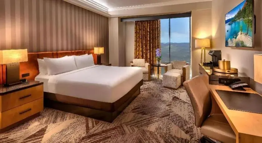 Bed in Atlantis Casino Resort Spa Bed in Atlantis Casino Resort Spa